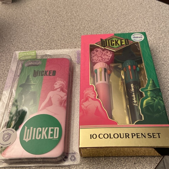 Wicked accessories - Picture 3 of 3